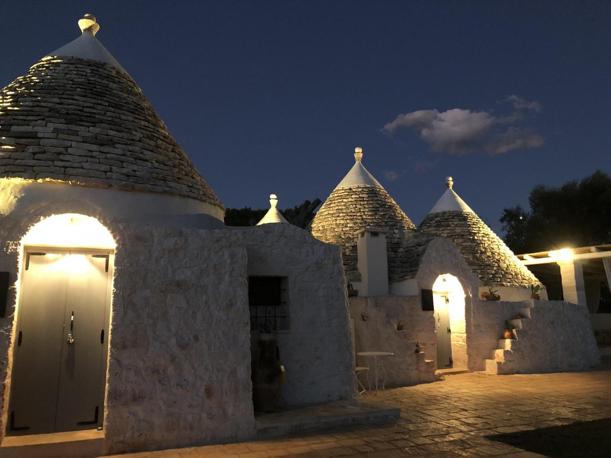 Feudi Mandolivo Bed & Breakfast Ostuni Exterior photo