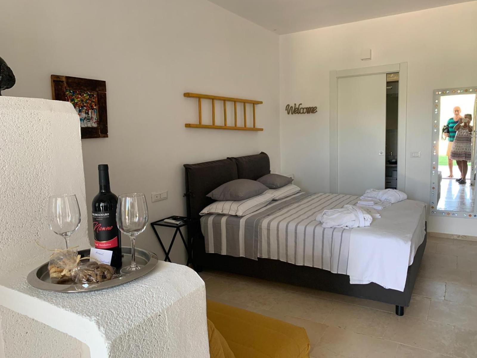 Feudi Mandolivo Bed & Breakfast Ostuni Exterior photo